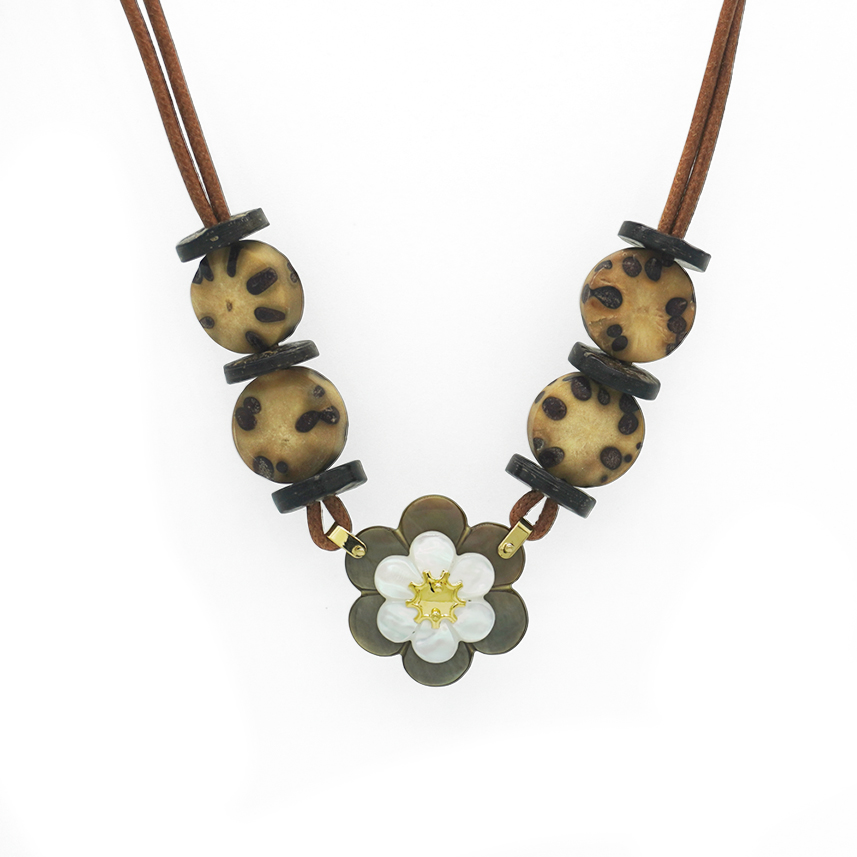 PALM SEED ROPE NECKLACE